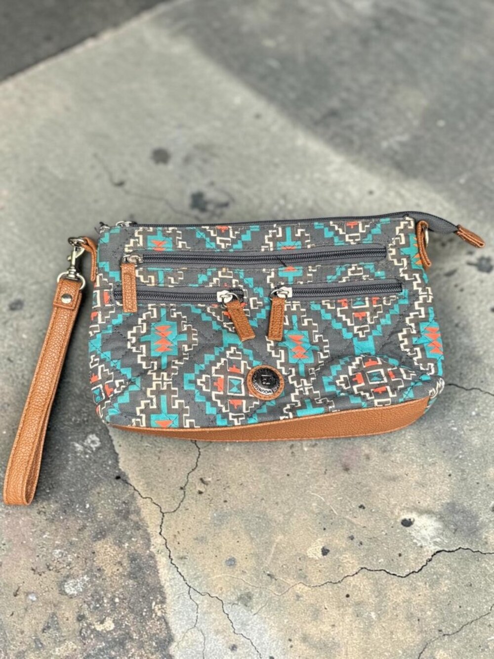 Stone Mountain Quilted Aztec Print wristlet Bag With Tan Faux Leather Trim & Wri